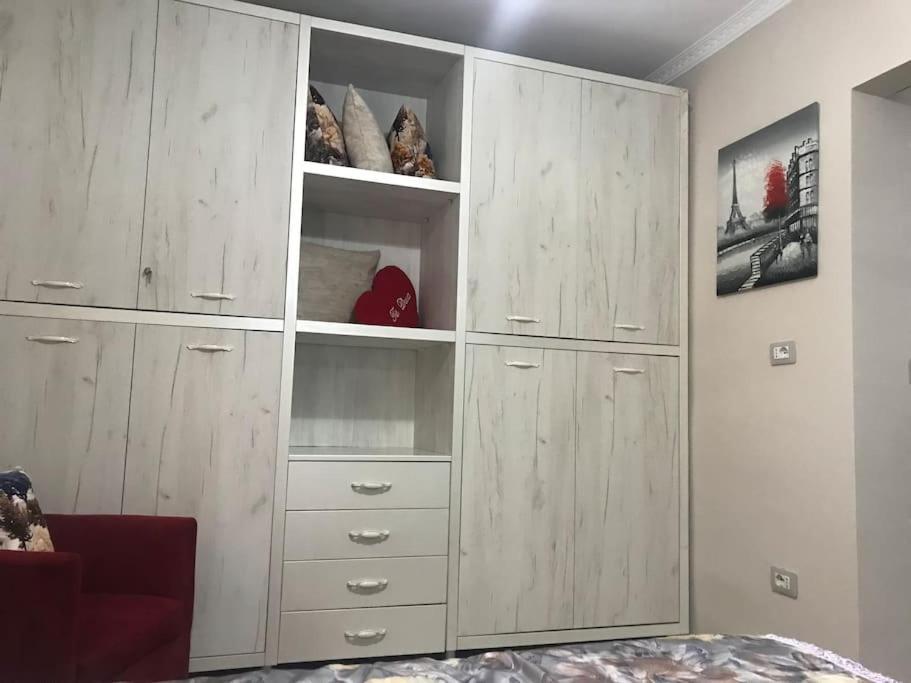 Warm Apartment In The Center Of Tirana City Exterior foto